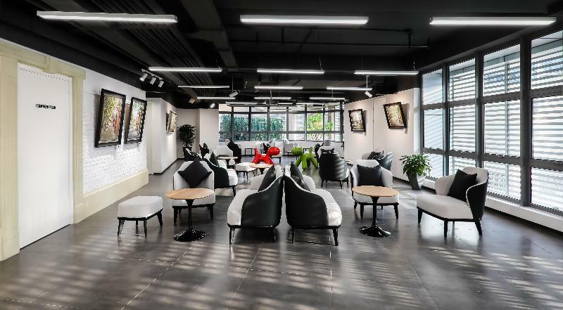 Aggregate Serviced Hotel